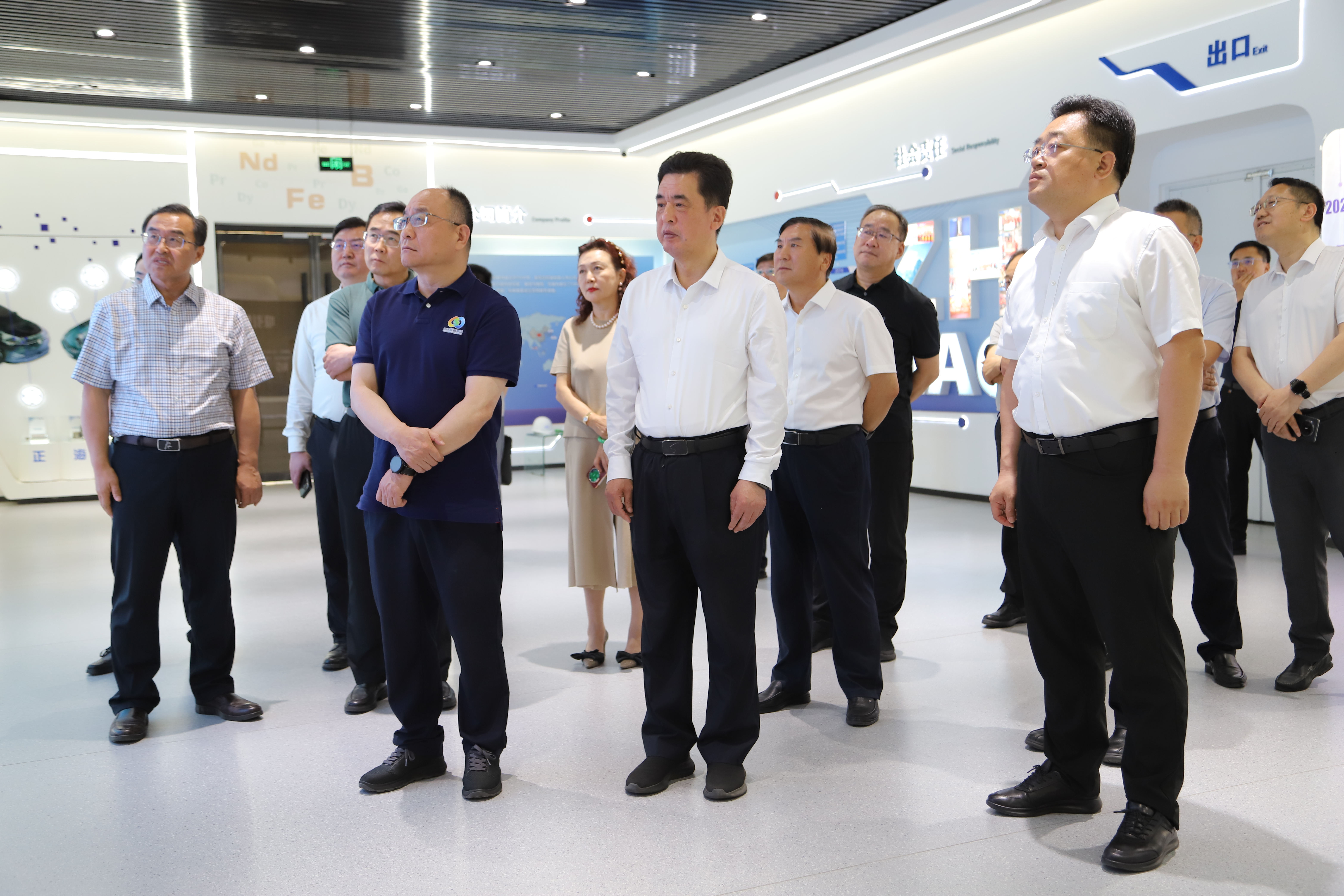 于永信参加住烟省人大代表第一小组活动